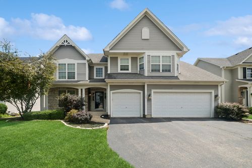 125 Hearthstone Dr, Bartlett, IL, 60103-1391 | Card Image