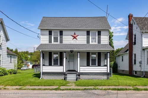 1149 7th Ave, Berwick, PA, 18603-1115 | Card Image
