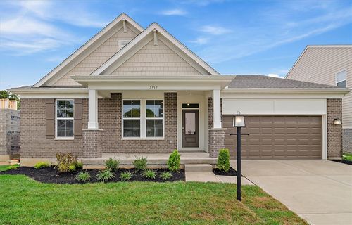 2552 Golden Leaf Dr, Beavercreek, OH, 45431-3541 | Card Image