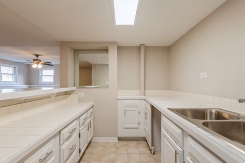 6105 N Wyndwood Dr, Crystal Lake, IL, 60014-4758 | Card Image