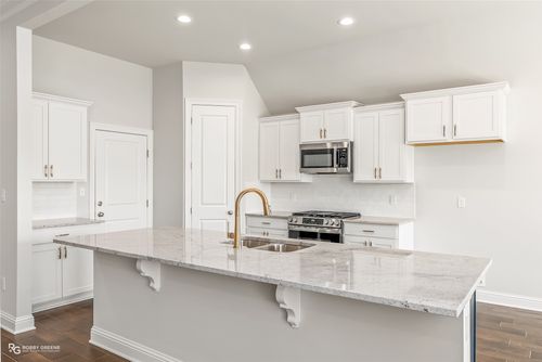 330 Prien Lake Loop, Bossier City, LA, 71111-4661 | Card Image