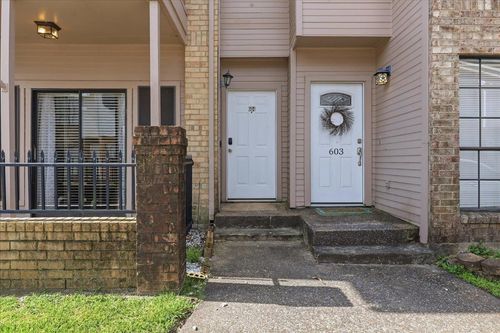1620 Wellington #604, Beaumont, TX, 77706 | Card Image