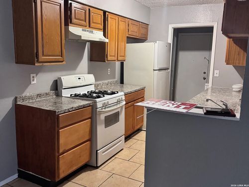 a-5308 S Pleasant Valley Rd, Austin, TX, 78744-3737 | Card Image