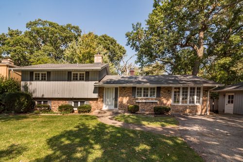 8608 Oakwood Dr, Village Of Lakewood, IL, 60014-5130 | Card Image