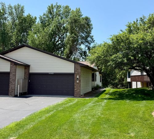 14401 Glenda Dr, Apple Valley, MN, 55124-7402 | Card Image