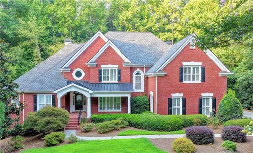 7040 Laurel Oak Dr, Suwanee, GA, 30024-5339 | Card Image