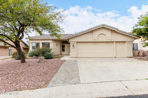 11123 N Olympic Place, Tucson, AZ, 85737 | Card Image