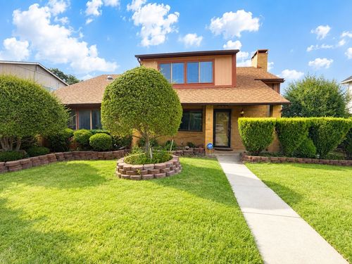 1734 Hartford Dr, Carrollton, TX, 75007-2619 | Card Image
