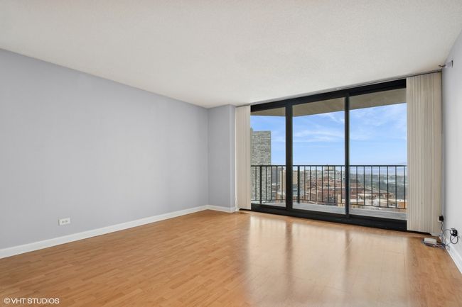 APT-2908 - 3660 N Lake Shore Dr, Condo with 1 bedrooms, 1 bathrooms and 1 parking in Chicago IL | Image 5