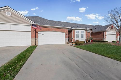 14893 N Park Dr, Shelby Township, MI, 48315-3993 | Card Image