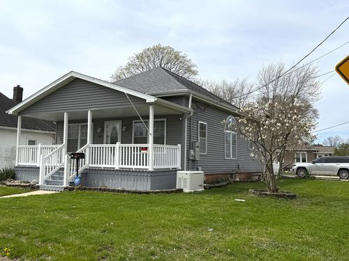 402 S Illinois St, Streator, IL, 61364-3045 | Card Image