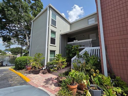 i103-2424 W Tampa Bay Blvd, TAMPA, FL, 33607-1355 | Card Image
