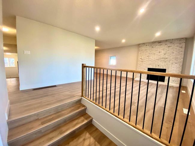 333 Grey St, House other with 3 bedrooms, 3 bathrooms and 6 parking in Granum AB | Image 5