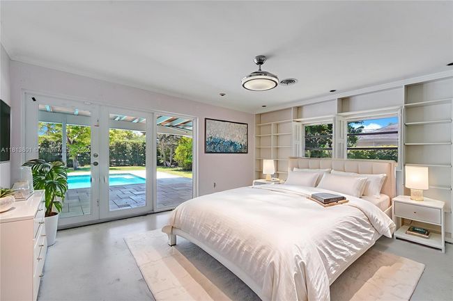 12305 Sw 73 Rd Ave, House other with 4 bedrooms, 3 bathrooms and null parking in Pinecrest FL | Image 6
