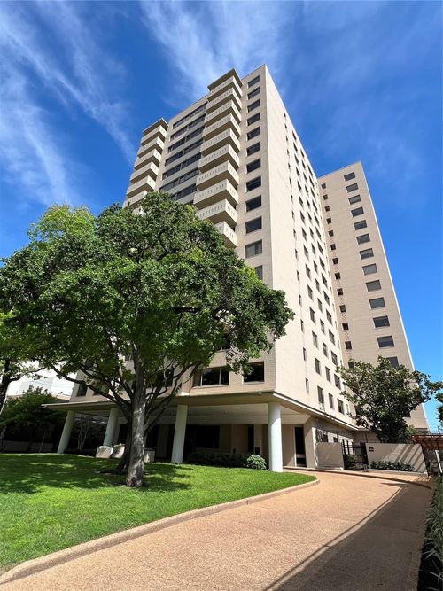 unit-3h-1400 Hermann Dr, Houston, TX, 77004-7143 | Card Image