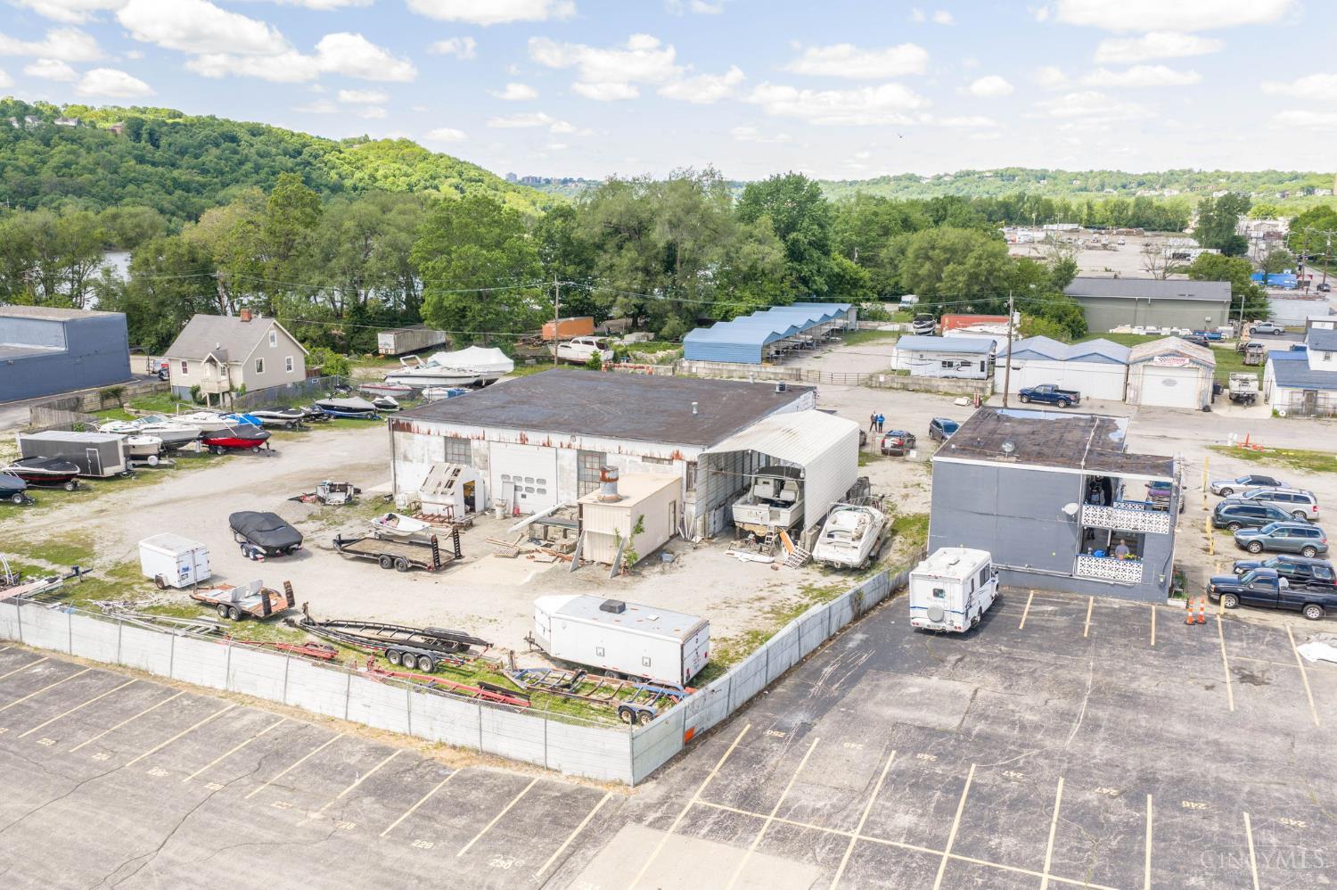 Commercial Sale in Cincinnati 3