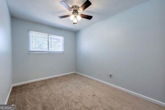 748 Garden View Dr, Condo with 3 bedrooms, 3 bathrooms and 2 parking in Stone Mountain GA | Image 19