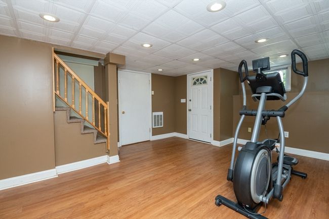 16 Dane St, House other with 3 bedrooms, 2 bathrooms and 3 parking in Peabody MA | Image 31
