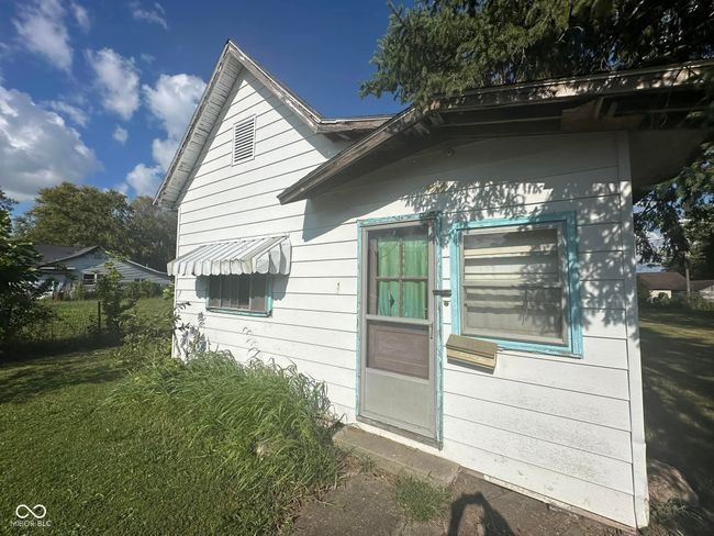 815 N 12 Th St, House other with 3 bedrooms, 1 bathrooms and null parking in Elwood IN | Image 4