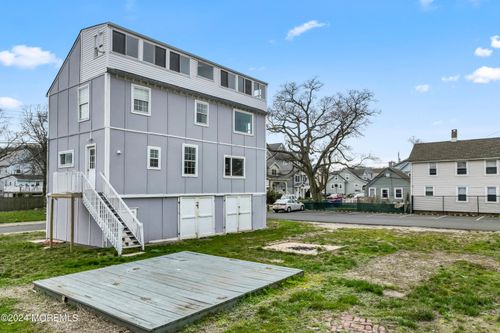 12 5th St, Highlands, NJ, 07732-1618 | Card Image