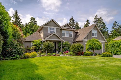 7739 Clark Dr, Lantzville, BC, V0R2H0 | Card Image