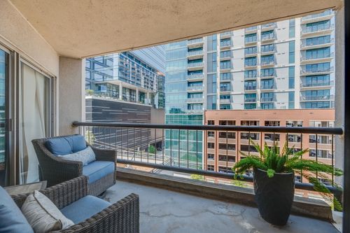 309-900 19th Ave S, Nashville, TN, 37212-2127 | Card Image