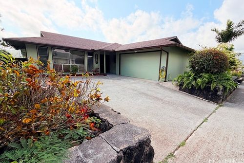 1270 Akele St, Kailua, HI, 96734-4221 | Card Image