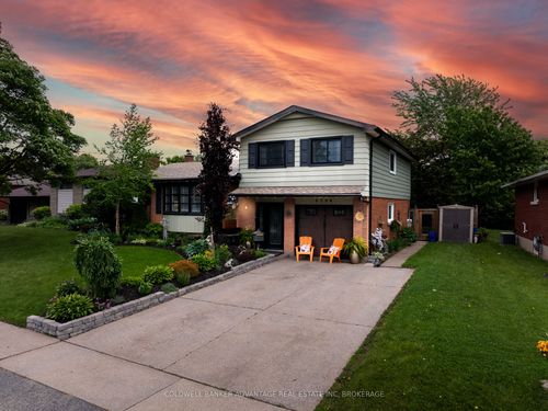 4504 Queensway Gdns, Niagara Falls, ON, L2E6P7 | Card Image