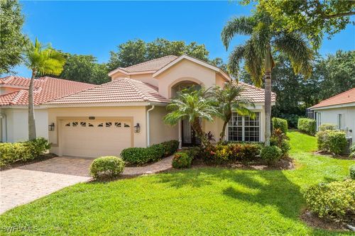 8816 Ventura Way, NAPLES, FL, 34109-4341 | Card Image
