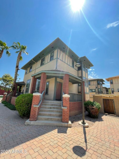 748 S Beck Ave, Tempe, AZ, 85281-3338 | Card Image