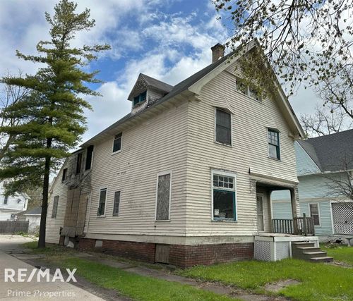 925 Emerson St, Saginaw, MI, 48607-1708 | Card Image