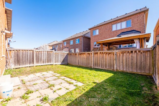 470 Savoline Blvd, House attached with 4 bedrooms, 3 bathrooms and 2 parking in Milton ON | Image 44