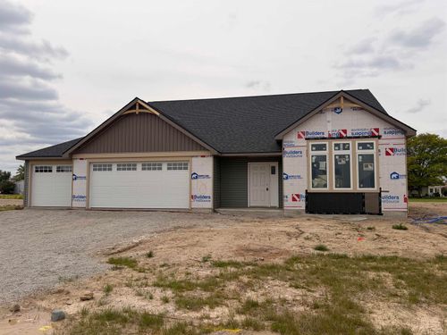 5035 Chickadee Drive, Woodburn, IN, 46797 | Card Image