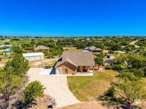 3022 Venado Ct, Christoval, TX, 76935-3279 | Card Image
