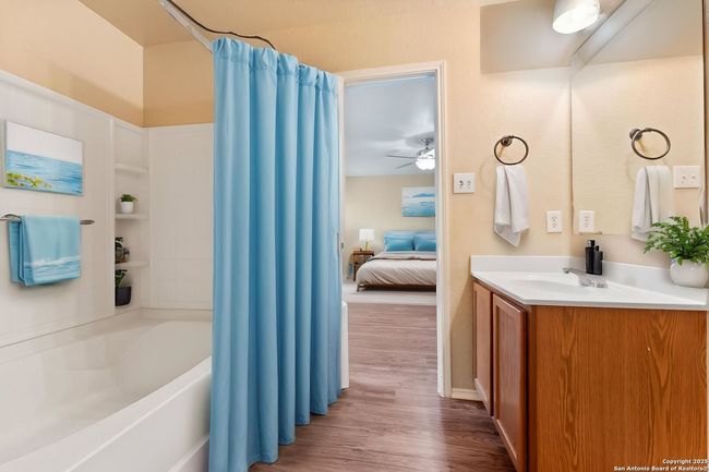 13418 Baldwin Rdg, House other with 3 bedrooms, 2 bathrooms and null parking in San Antonio TX | Image 8