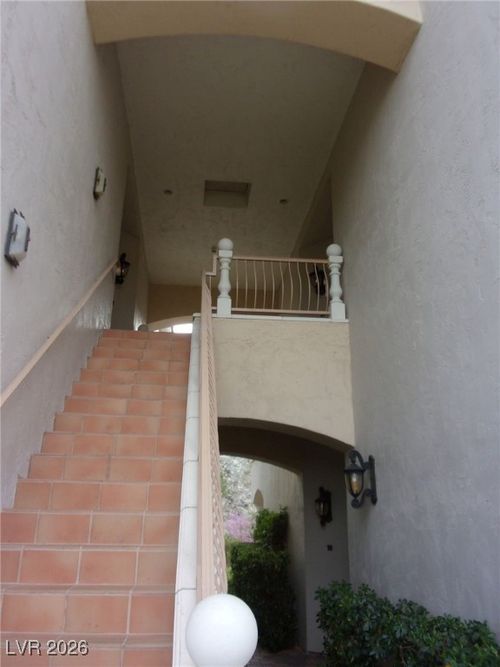 20-20 Strada Di Circolo, Henderson, NV, 89011-2605 | Card Image