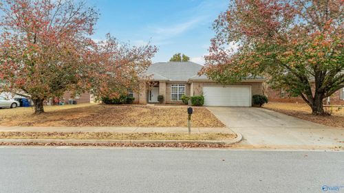 220 Park Stone Dr, Madison, AL, 35758-7882 | Card Image