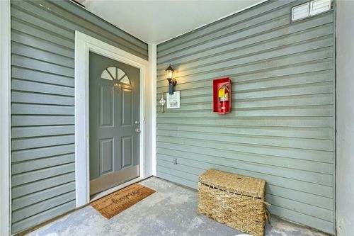 6351 Wedgeview Ct, Tucker, GA, 30084-1380 | Card Image