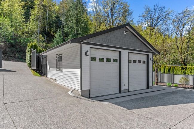 7158 Marble Hill Road, House other with 4 bedrooms, 2 bathrooms and 14 parking in Chilliwack BC | Image 7