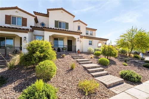 801 Jigglypuff Pl, Henderson, NV, 89011-5618 | Card Image