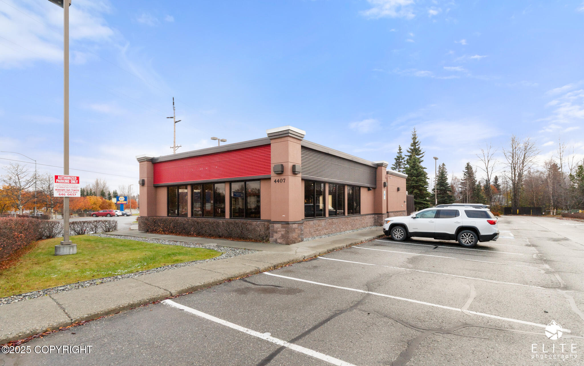4407 Spenard Rd, Anchorage, AK 99517