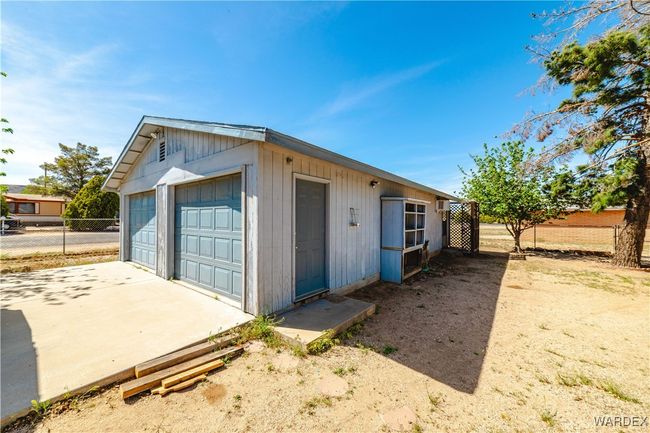 Garage | Image 59