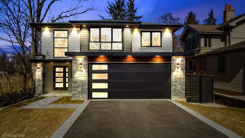 1752 Maclean Ct, Glenview, IL, 60025-3013 | Card Image