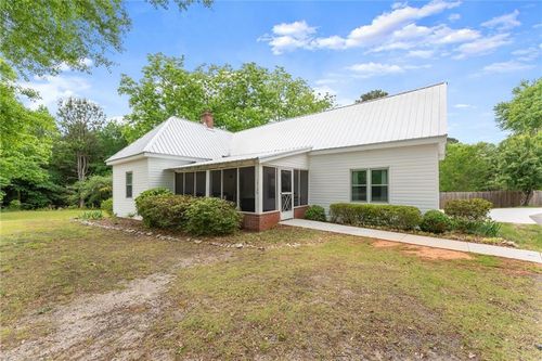 1519 New Hope Church Rd, Loganville, GA, 30052-3894 | Card Image