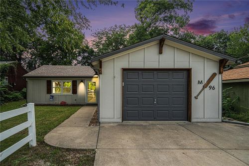 96 M St, Lake Lotawana, MO, 64086-9441 | Card Image