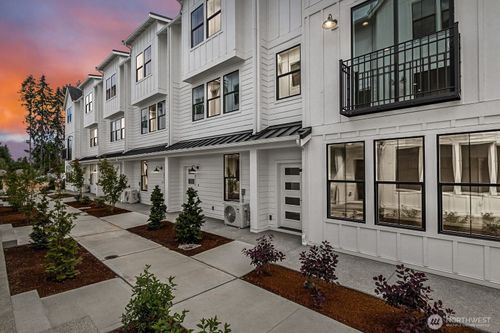 103-12746 126th Street Ct E, Puyallup, WA, 98374 | Card Image