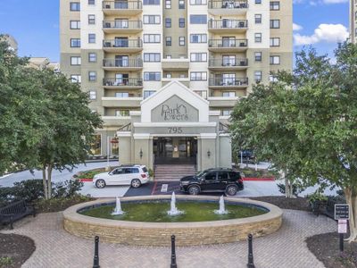 205 - 799 Hammond Drive, Condo with 1 bedrooms, 1 bathrooms and 1 parking in Sandy Springs GA | Image 2