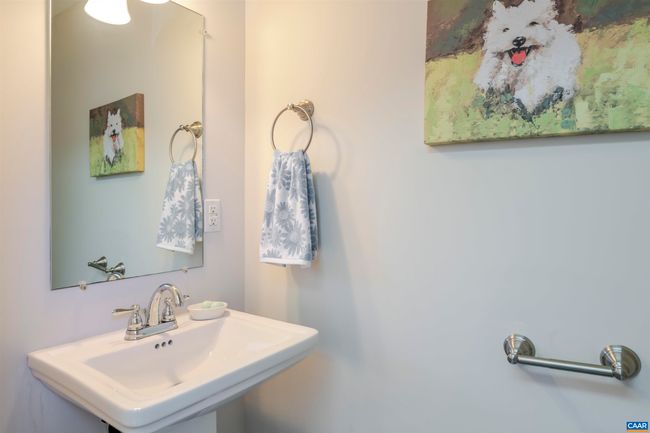 324 8 Th St Nw, House other with 3 bedrooms, 3 bathrooms and null parking in CHARLOTTESVILLE VA | Image 12