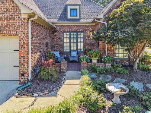3021 Valley Ridge Rd, HOOVER, AL, 35242-3891 | Card Image