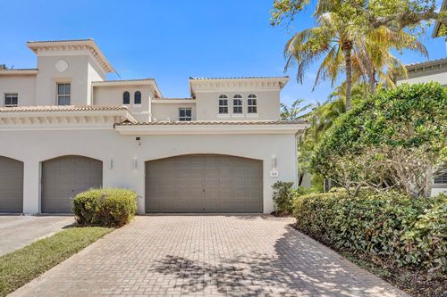 818 Spinnaker Dr E, Hollywood, FL, 33019-5025 | Card Image